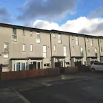 Private Bedroom - Shared Facilities - Free Parking - Close To Ethiad City Centre