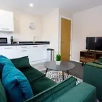 Modern 1 Bedroom Apartment, Manchester