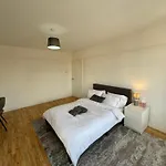 Elegant Estates Humble Abode Room 4