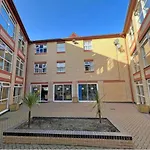 Diamond Lodge