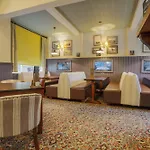 Fairway Inn