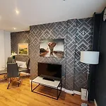The Cosy Quarters - Popworks 1