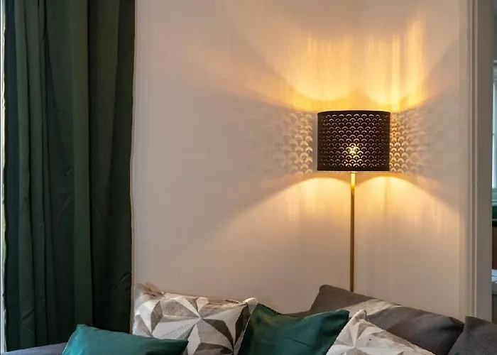 The Green Haus - A Serene Stay