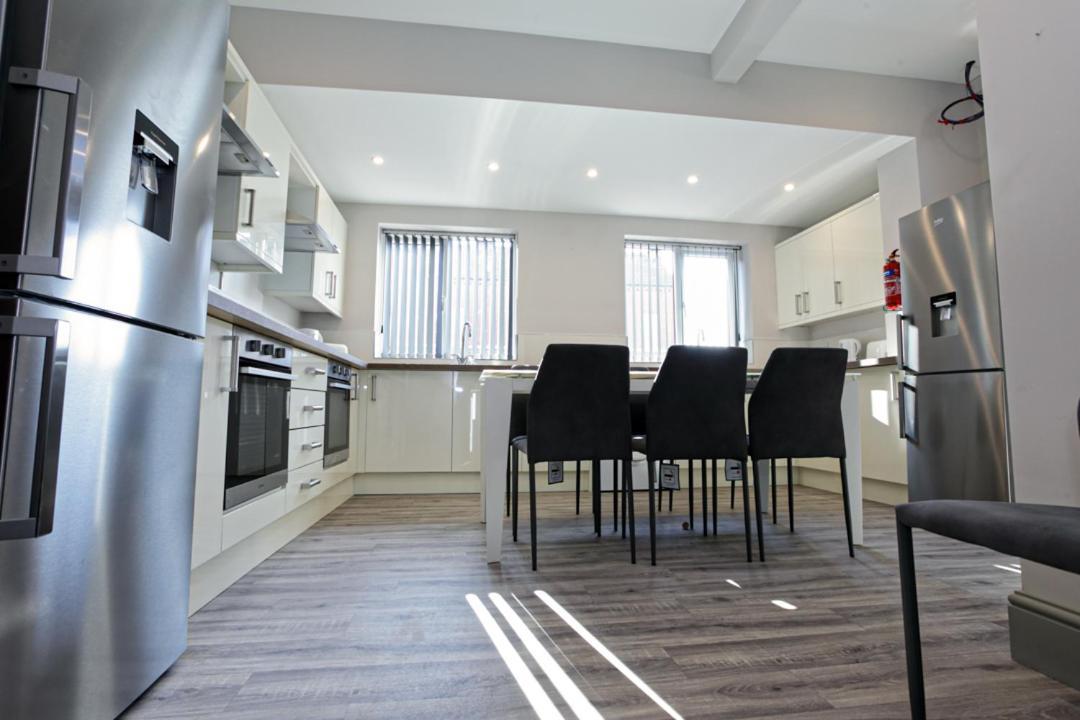 Townhouse No 6 3*