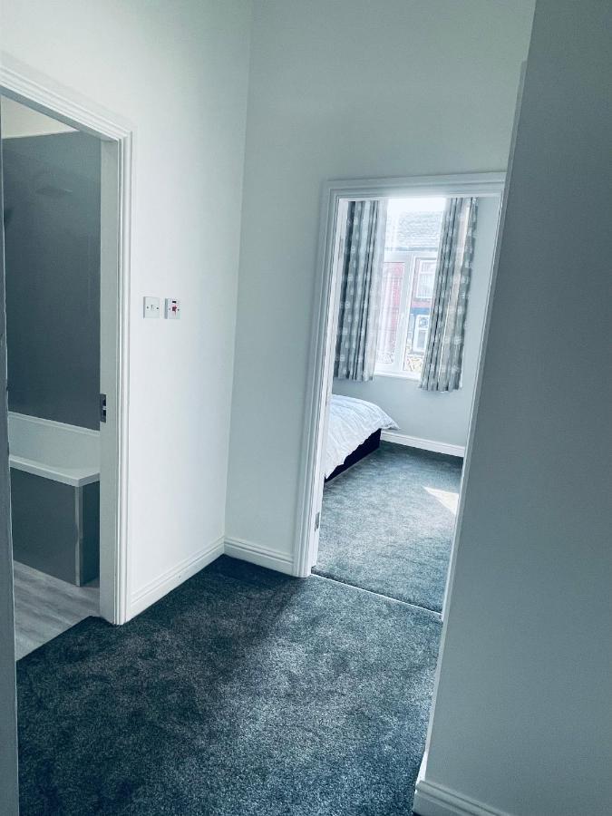 Best Apartments *