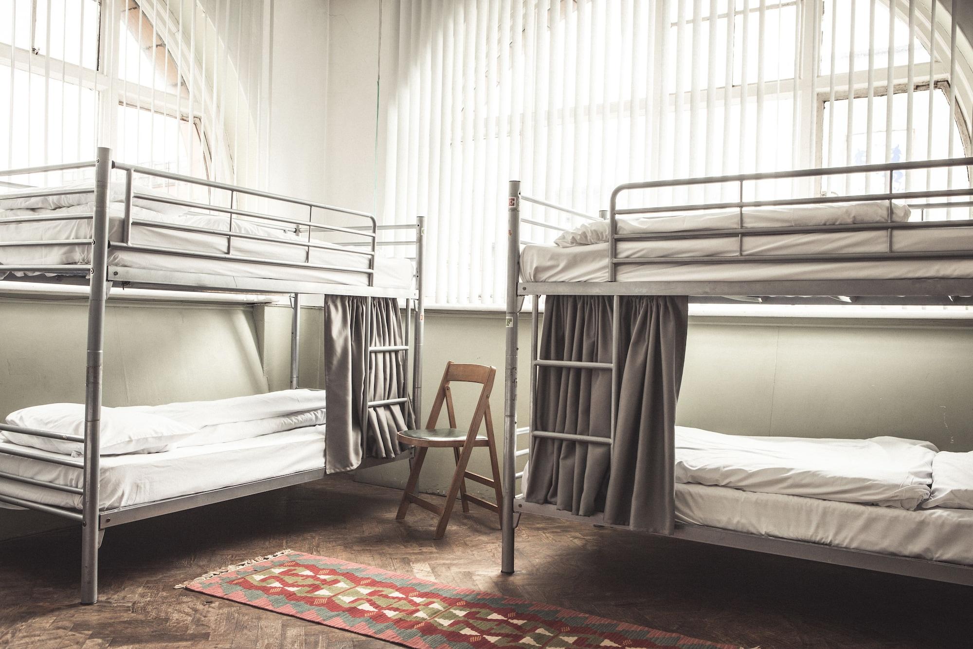 Hatters Hostel *