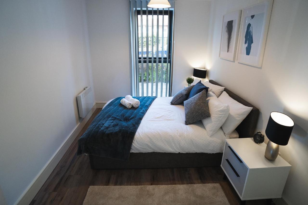 Modern 1-bed - Centre - Free Wi-fi - New - Apartment *