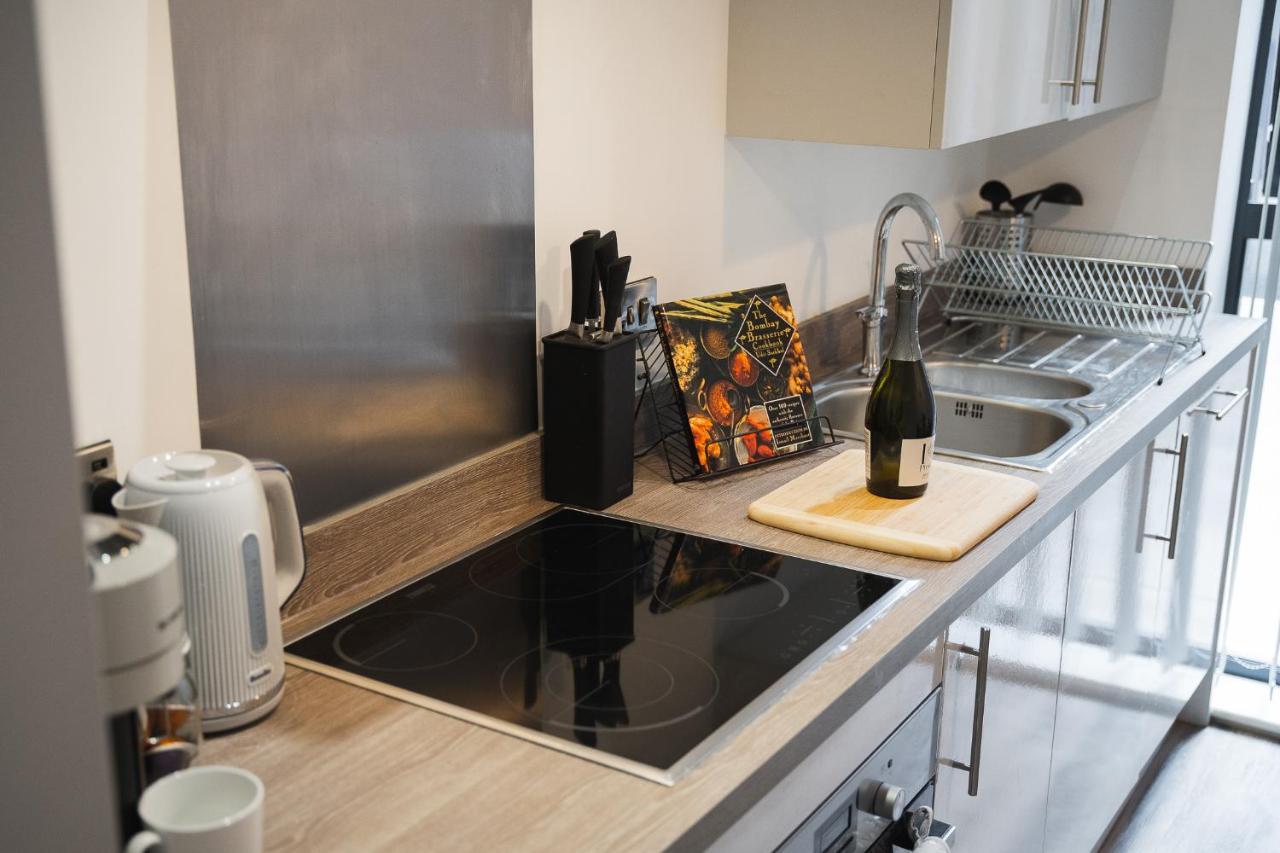 Apartment Modern 1-bed - Centre - Free Wi-fi - New - *