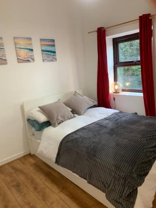 Appartement Lovely 2 Bedroom Flat 5 Min To Centre With Parking Manchester