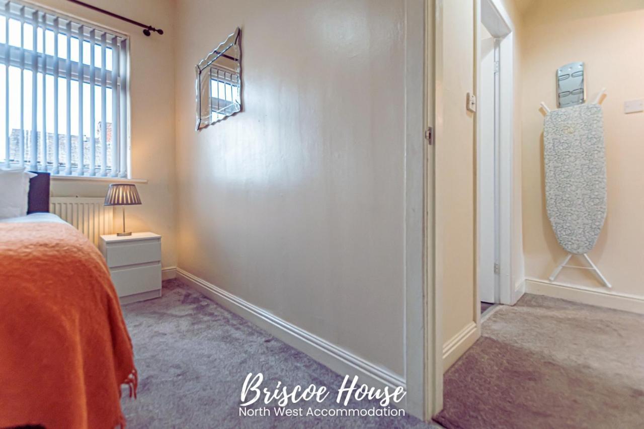 Briscoe Serviced Holiday home Manchester