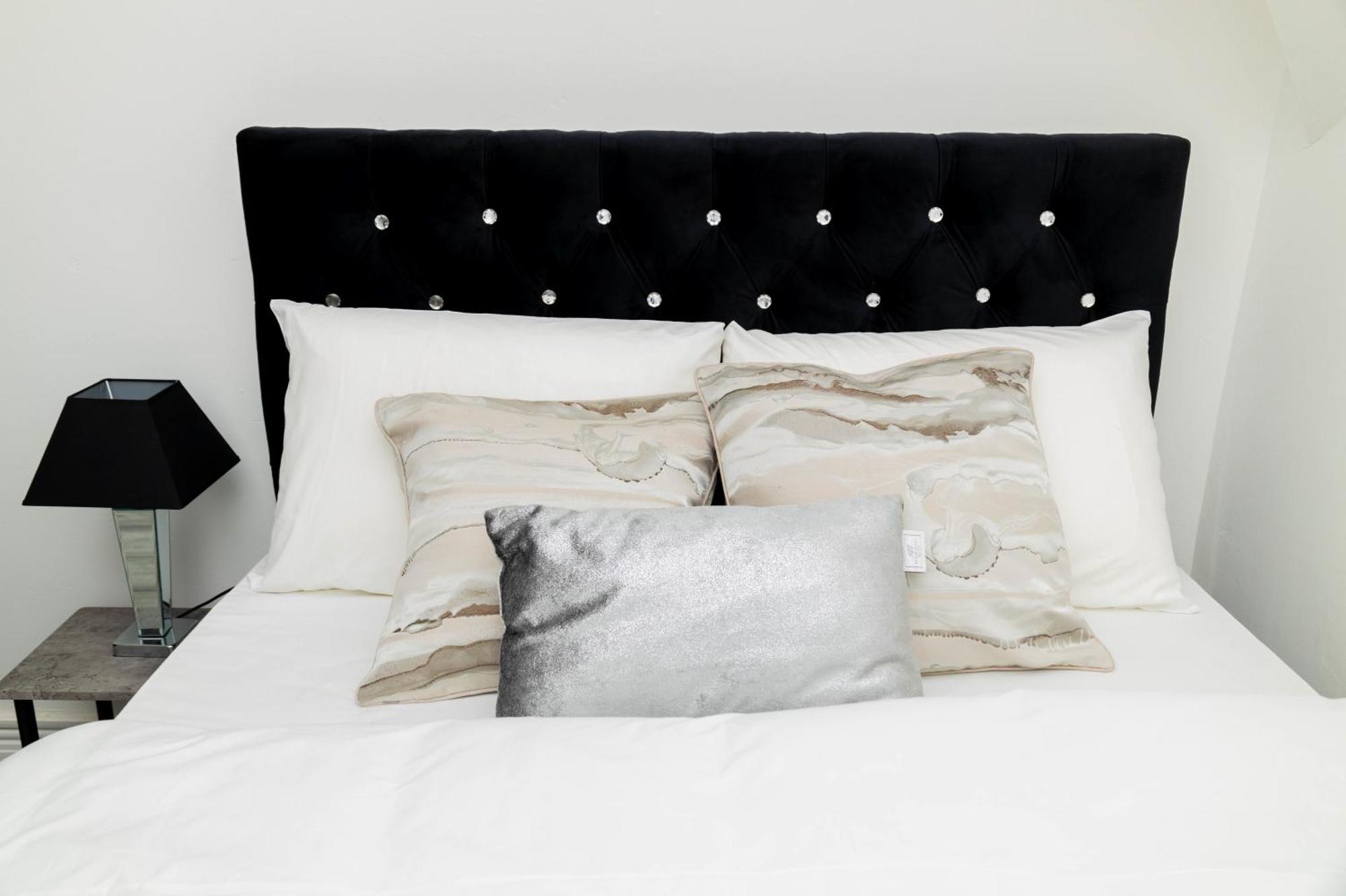 Charming 1 Bedroom In The Heart Of Close To Centre And Etihad Stadium *
