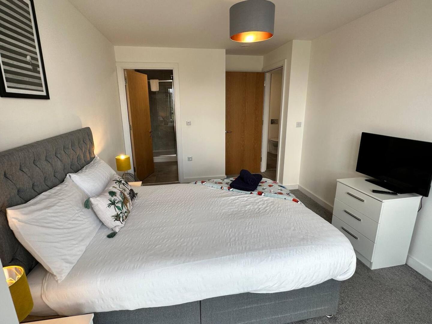 Apartment Adelphi Wharf By Beehosting