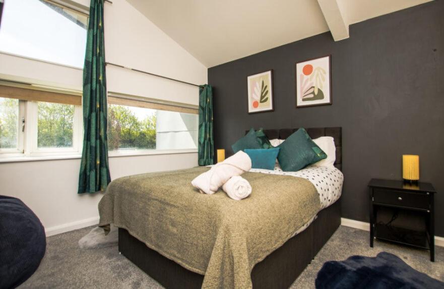 Holiday home Exquisite Three Bedroom House *