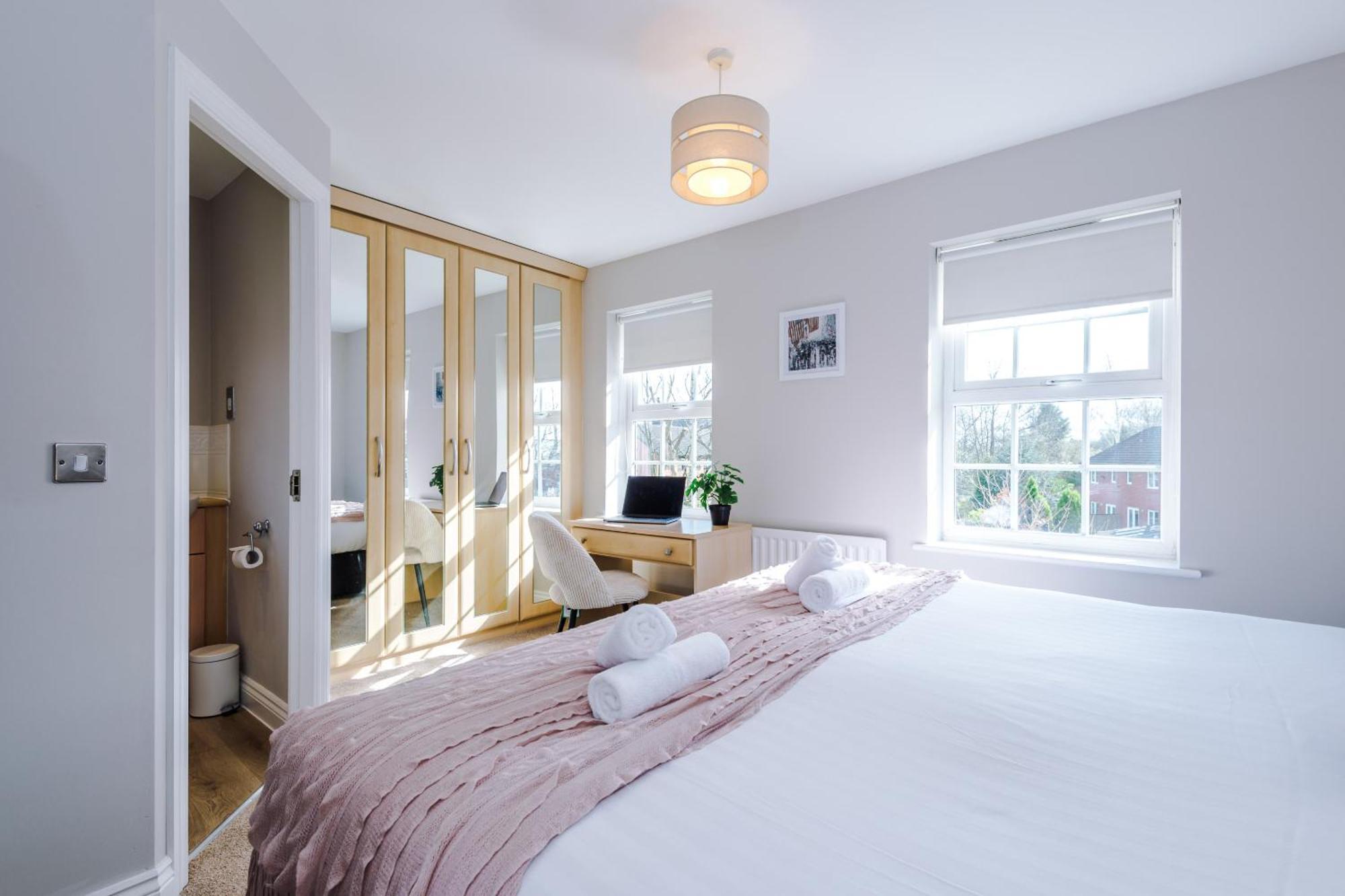 Cravenwood House Apartment