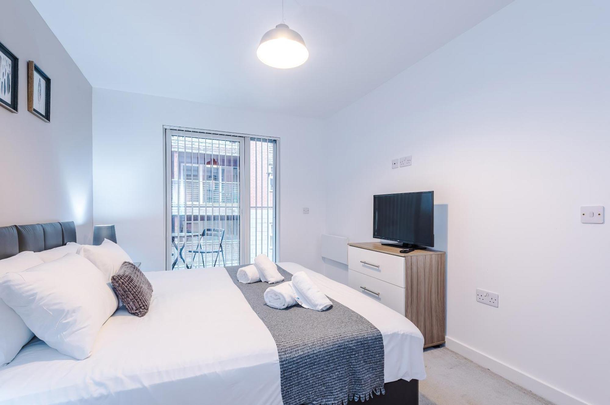 Hilltop Serviced Apartments- Northern Quarter * Manchester