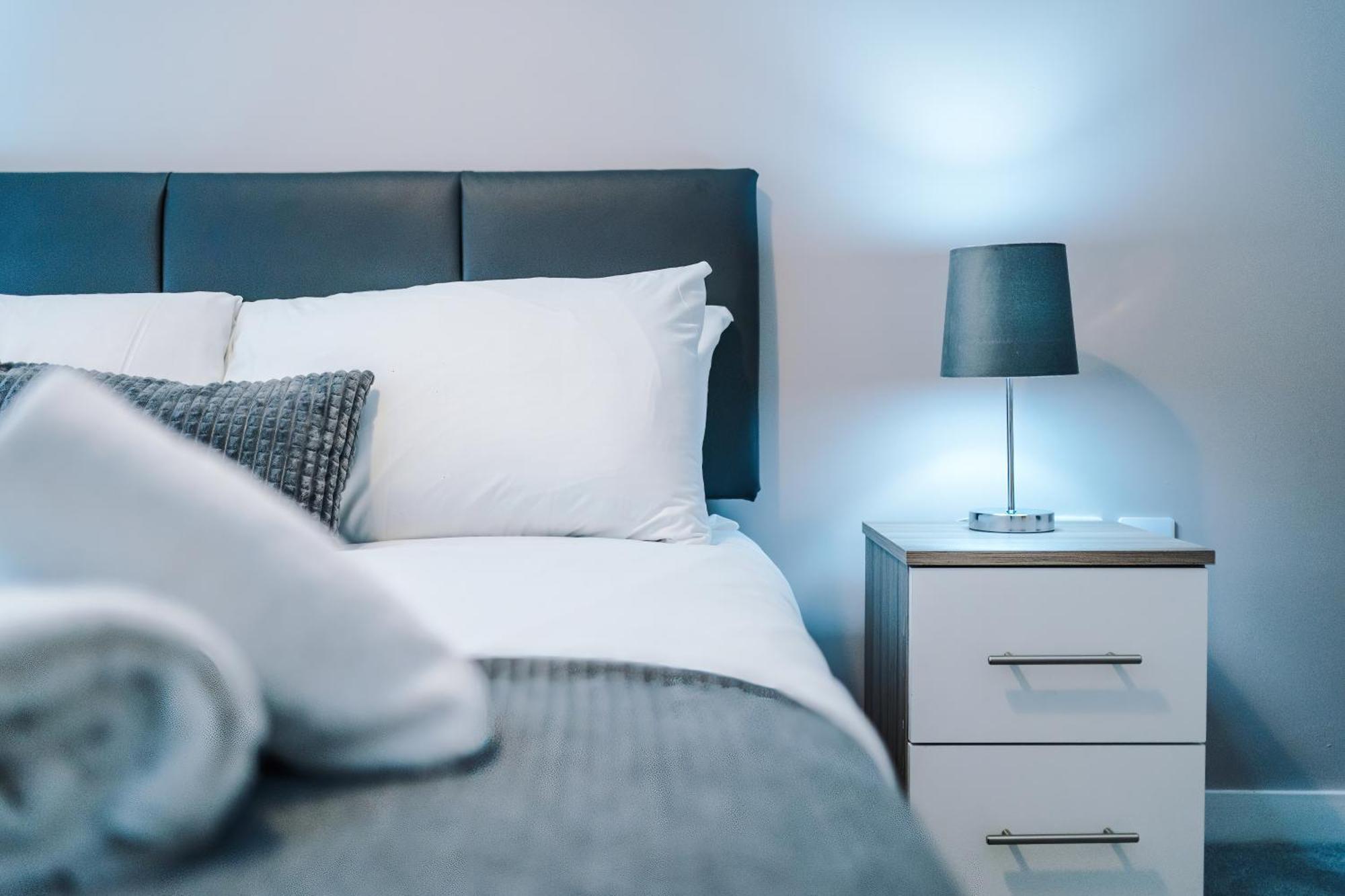 Hilltop Serviced Apartments- Northern Quarter Apartment Manchester