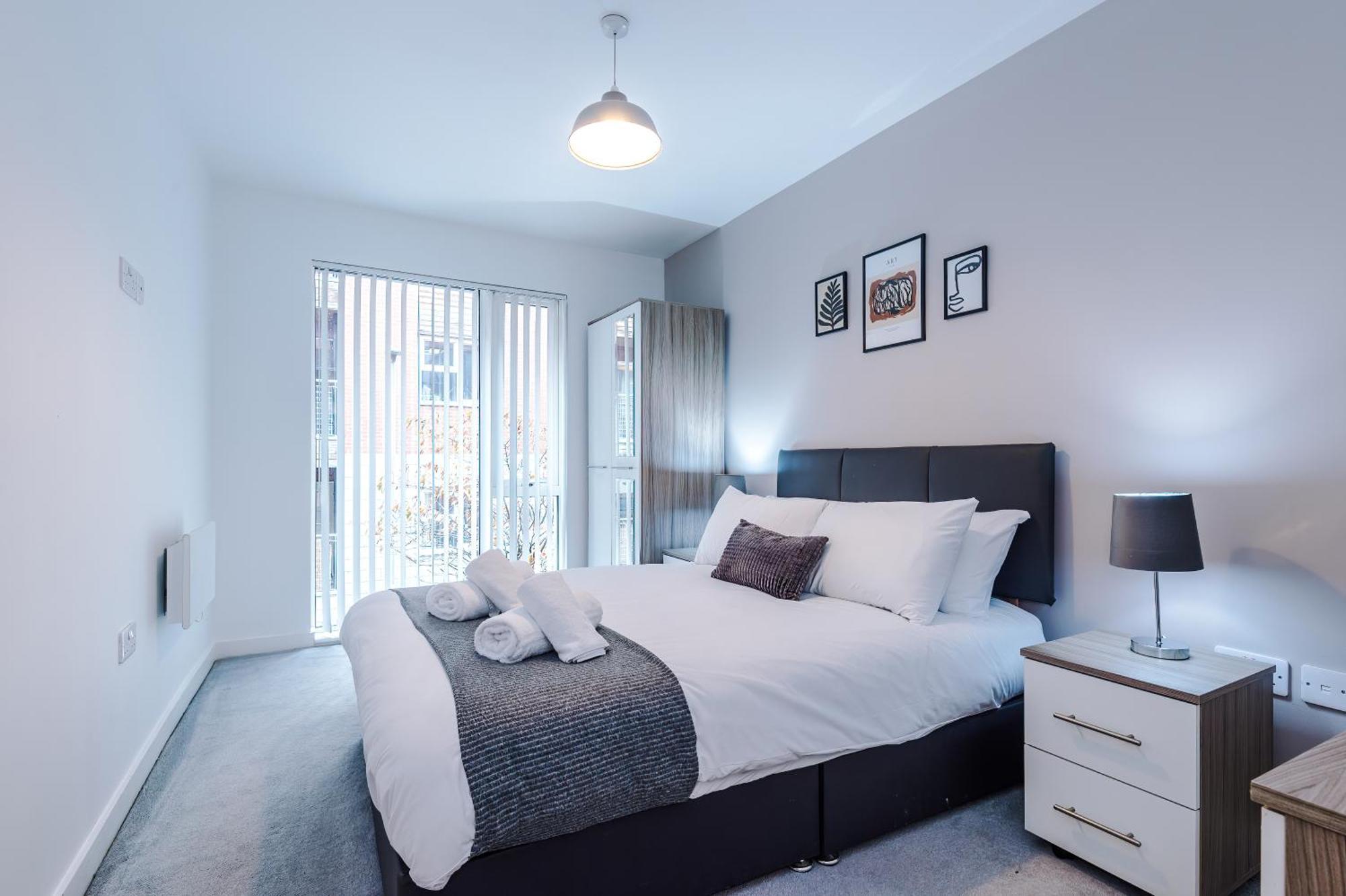 Hilltop Serviced Apartments- Northern Quarter Apartment Manchester