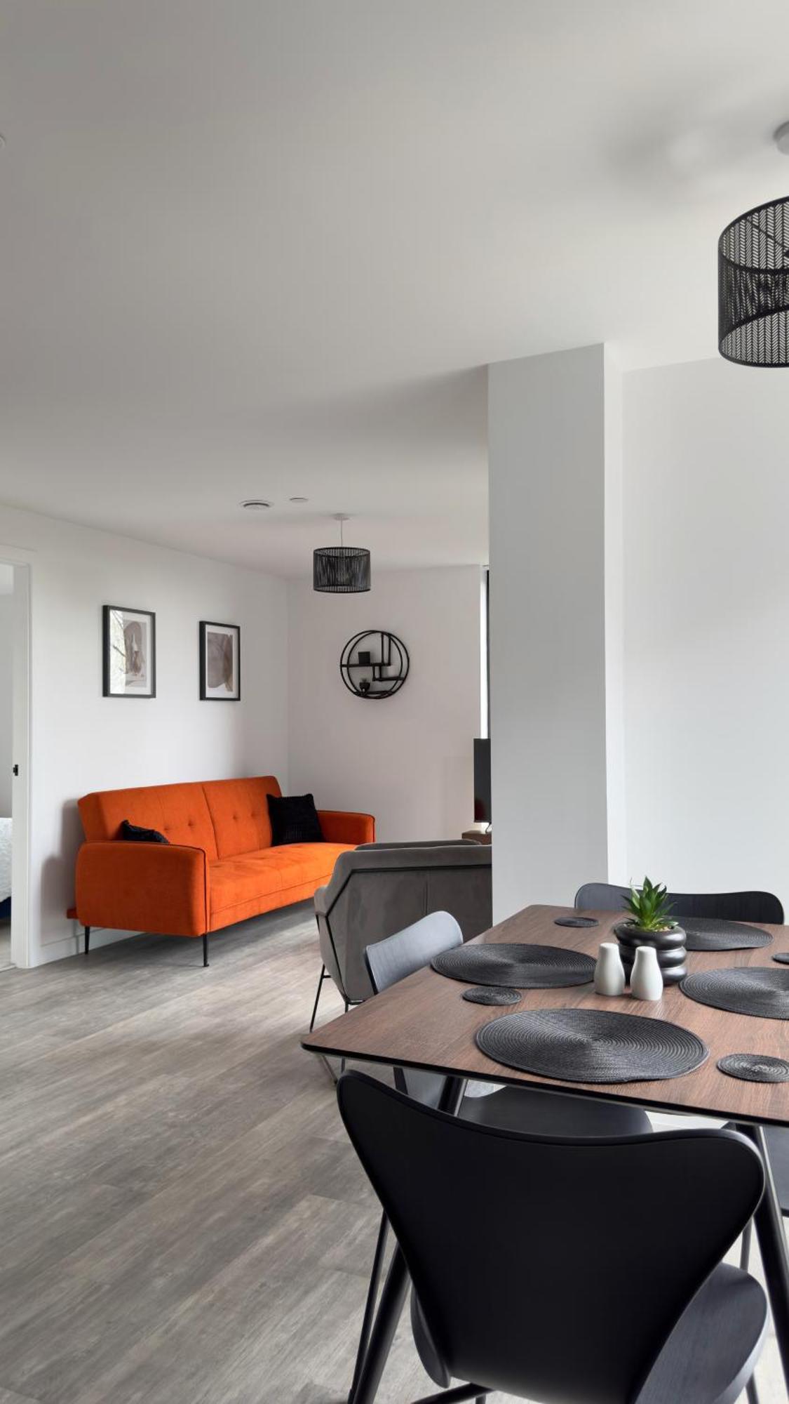 Luxury By Noire Apartment *