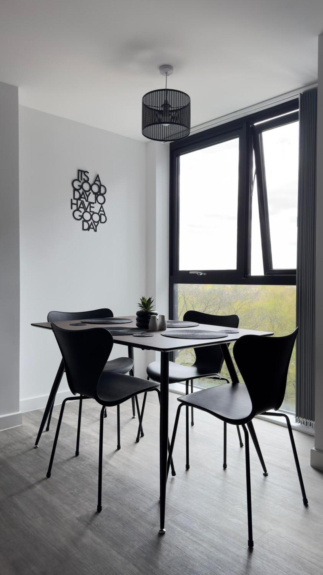 Luxury By Noire Manchester