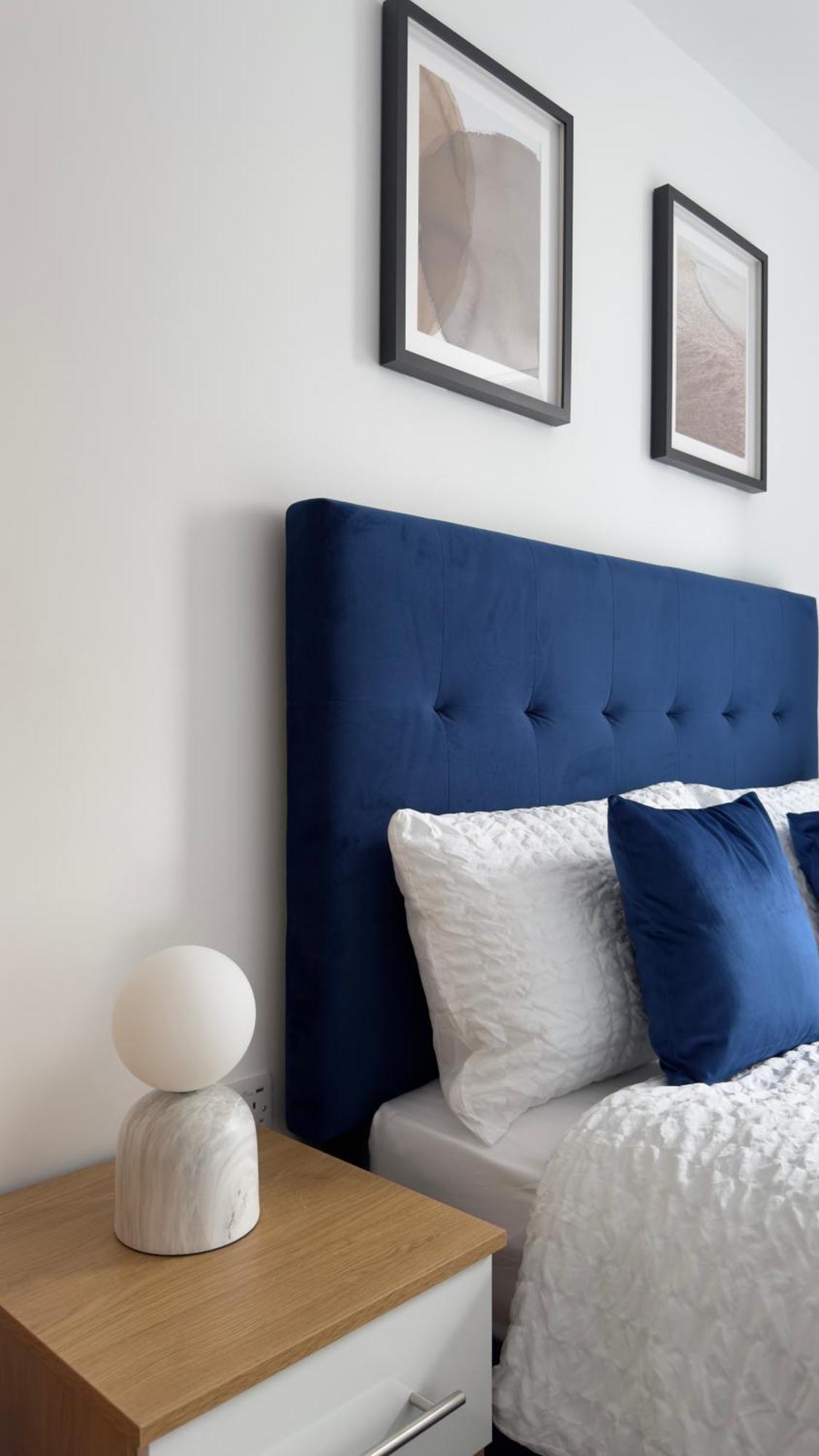 Luxury By Noire Manchester