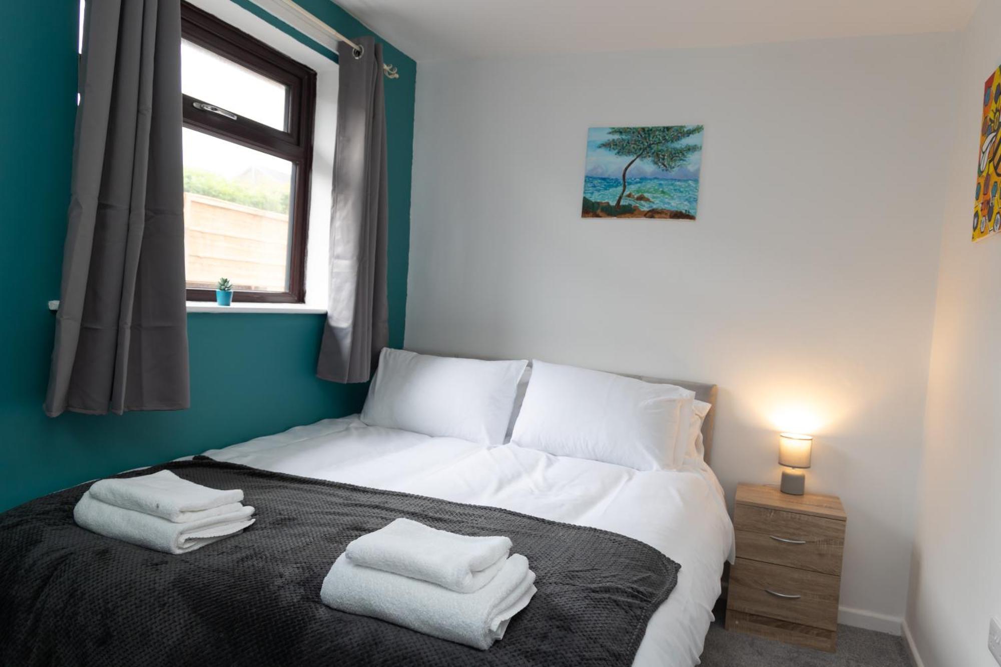 Carpe Diem - Stunning 4 Bed With Games Table