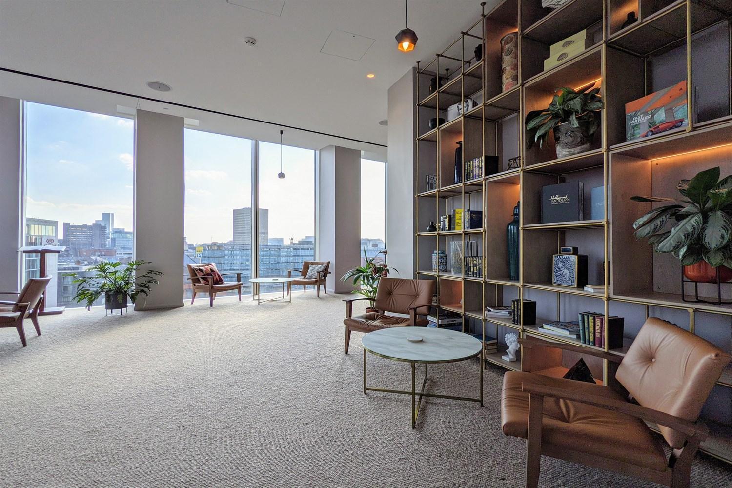 Charles Hope Centre Apartment *