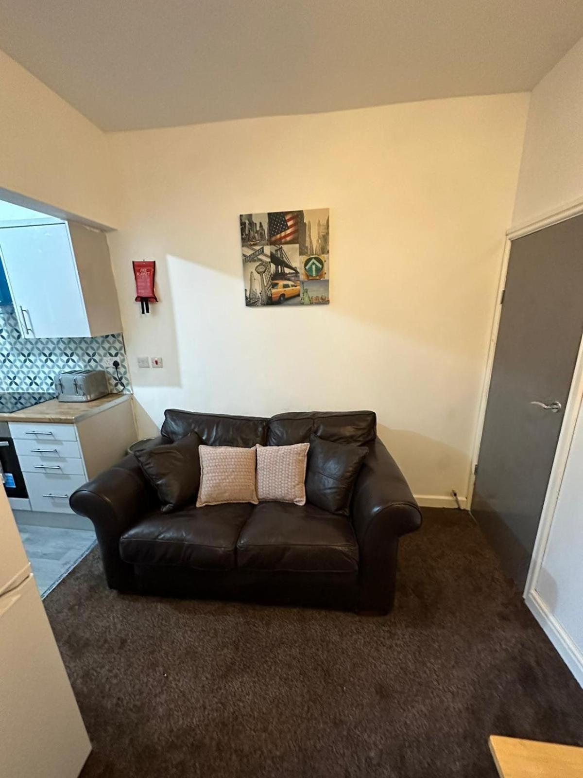 Dans Place * Manchester