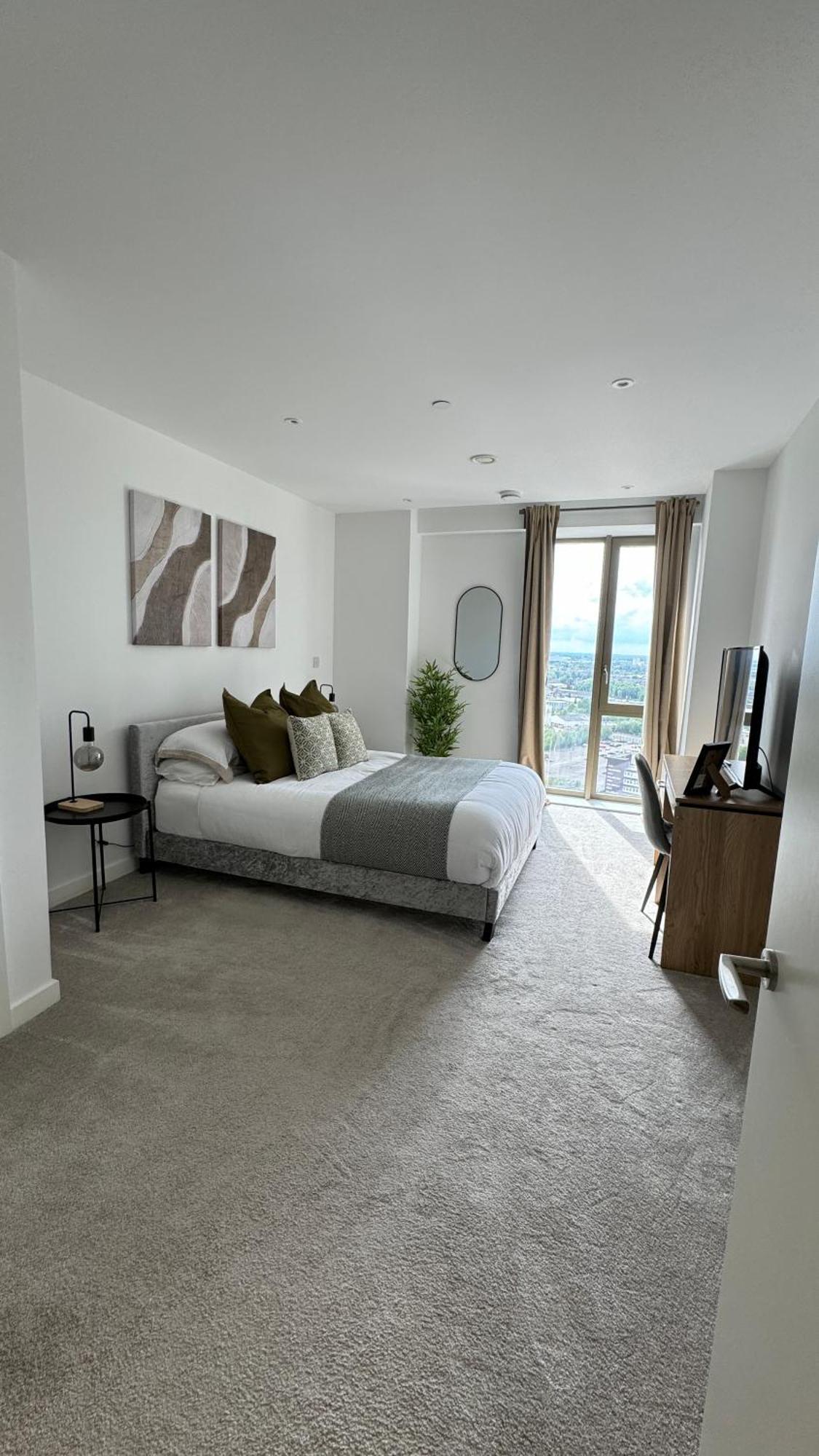 The Riverside Apartment *