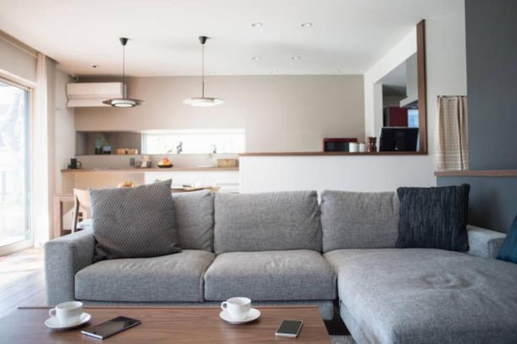 Spaces 2 Bed & 2 Bath Apartment, In Old Trafford! Ua92, Football Stadium, Cricket Stadium, Retail Park Apartment