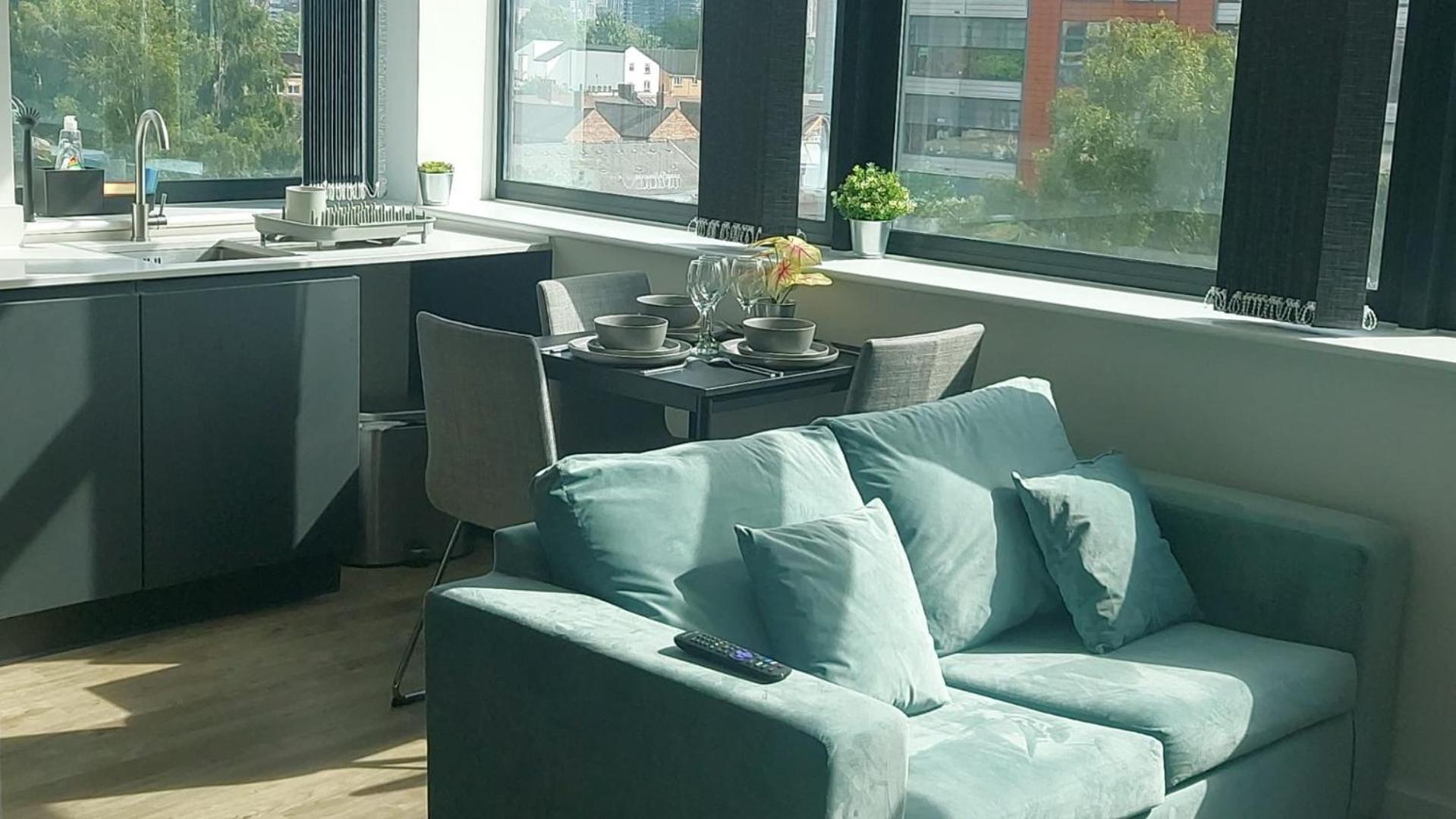 Stunning One Bedroom Near Old Trafford Stadium