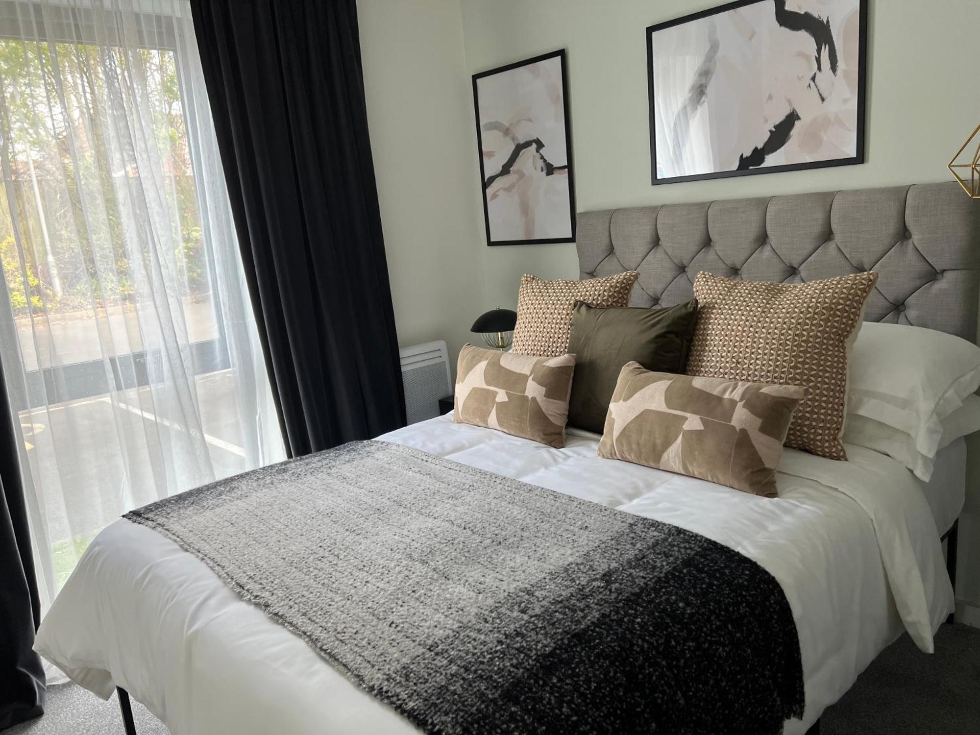 Apartment Stunning Centre From + Free Parking *