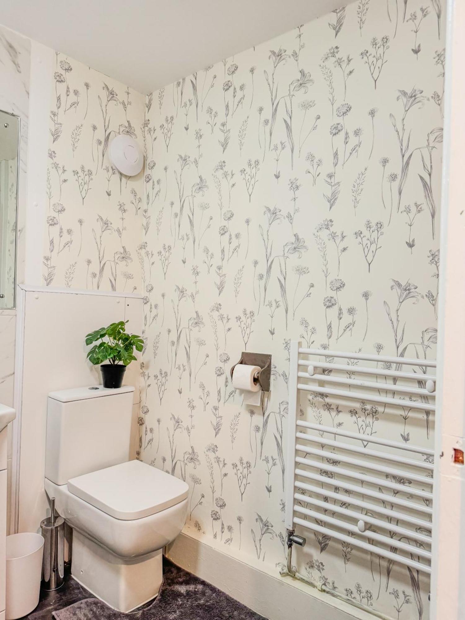 Admtts Living Apartment Manchester