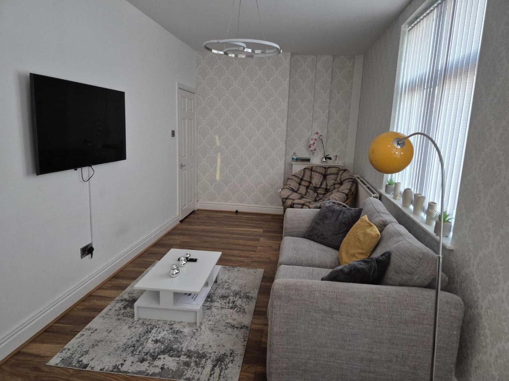 Apartment Affordably Elegant Close To Coop Live, Etihad Stadium And Centre *