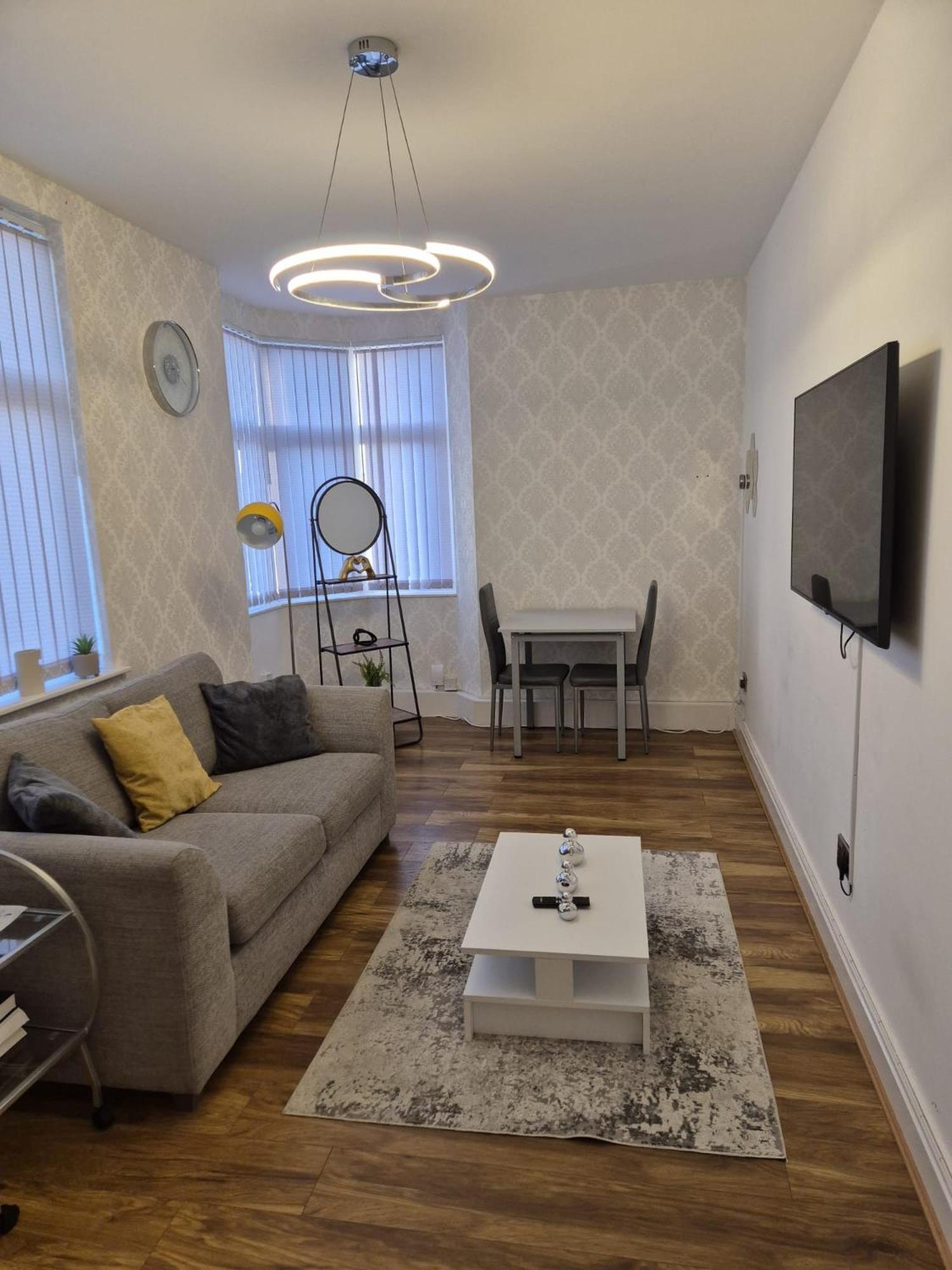 Affordably Elegant Close To Coop Live, Etihad Stadium And Centre * Manchester
