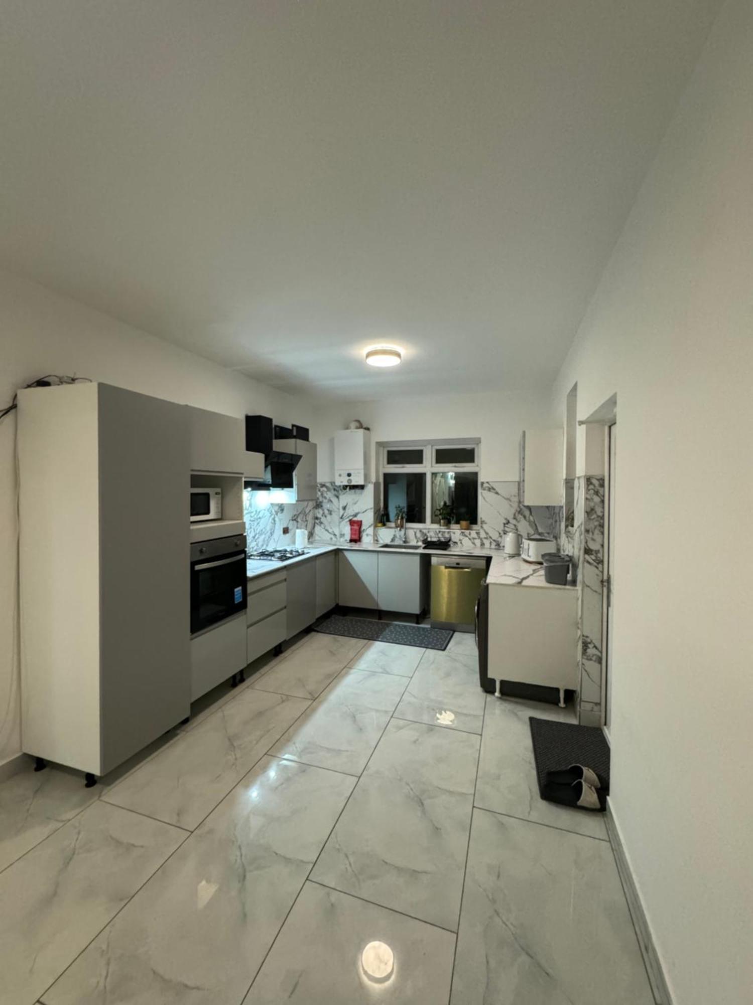 Elegant Estates Humble Abode 6 Homestay Manchester