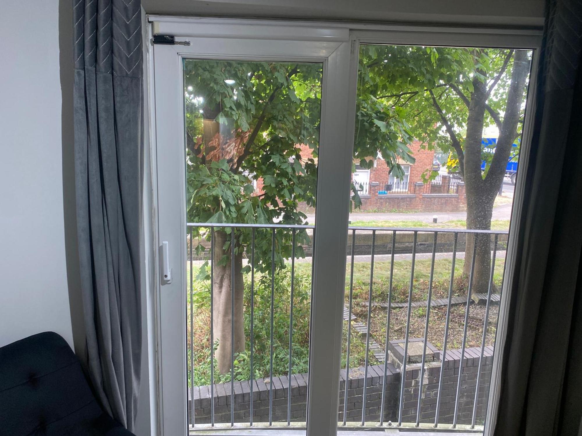 Mcr-2bed2bathaptparkinglux Canal *