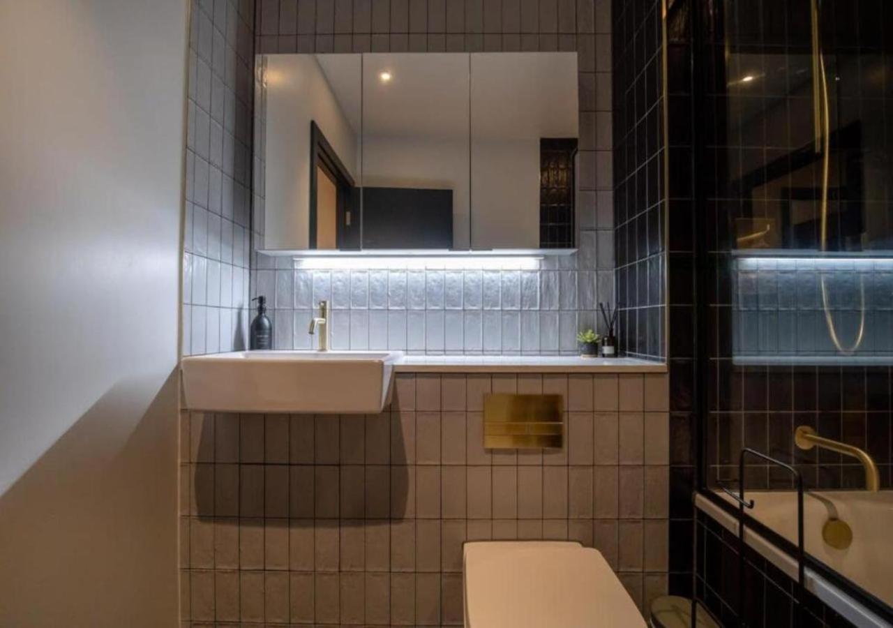 Bauhaus By The Heim Residences Vakantiehuis