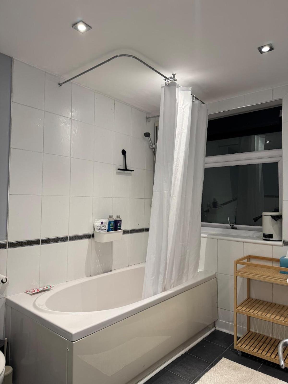 Charming Salford House *