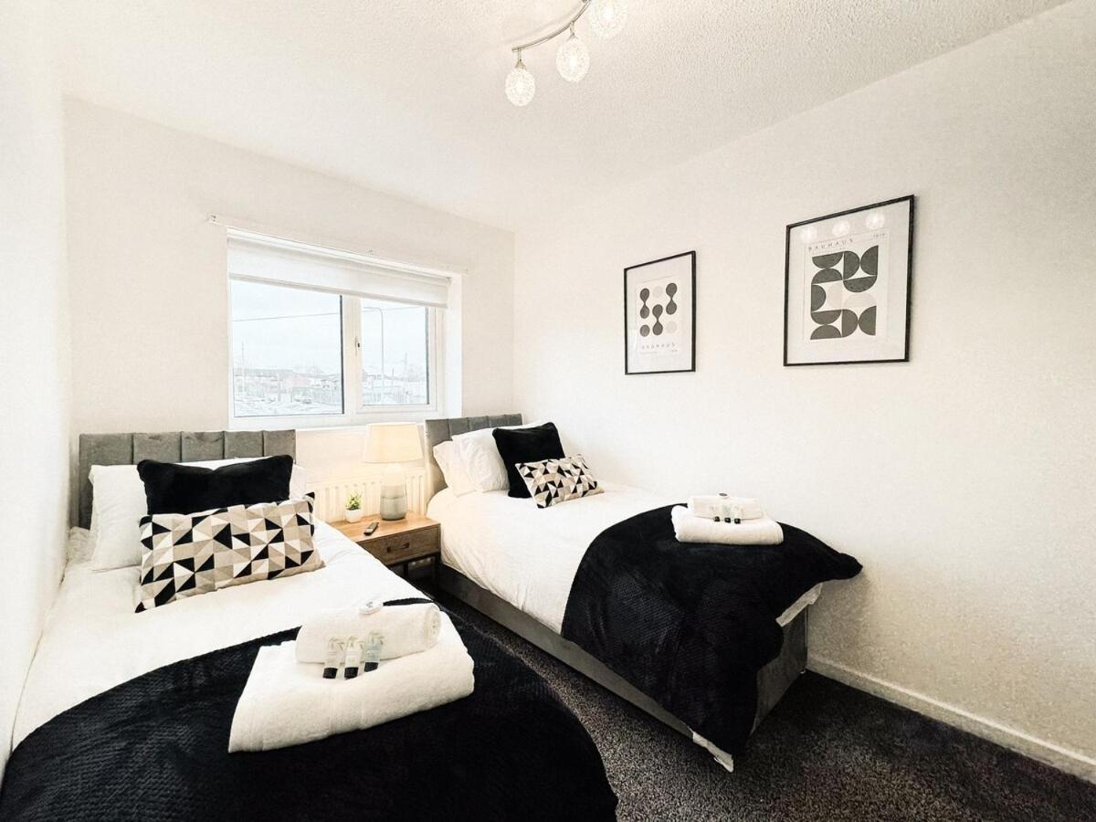 Cozy 2 Bed - Free Parking, Great Location By Vista Short Lets *