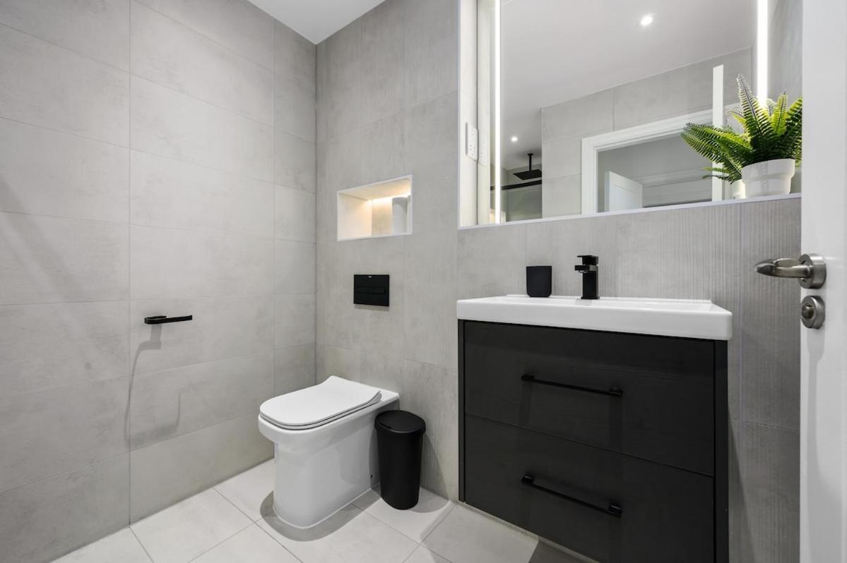 Luxury Heart Of Didsbury Apartment