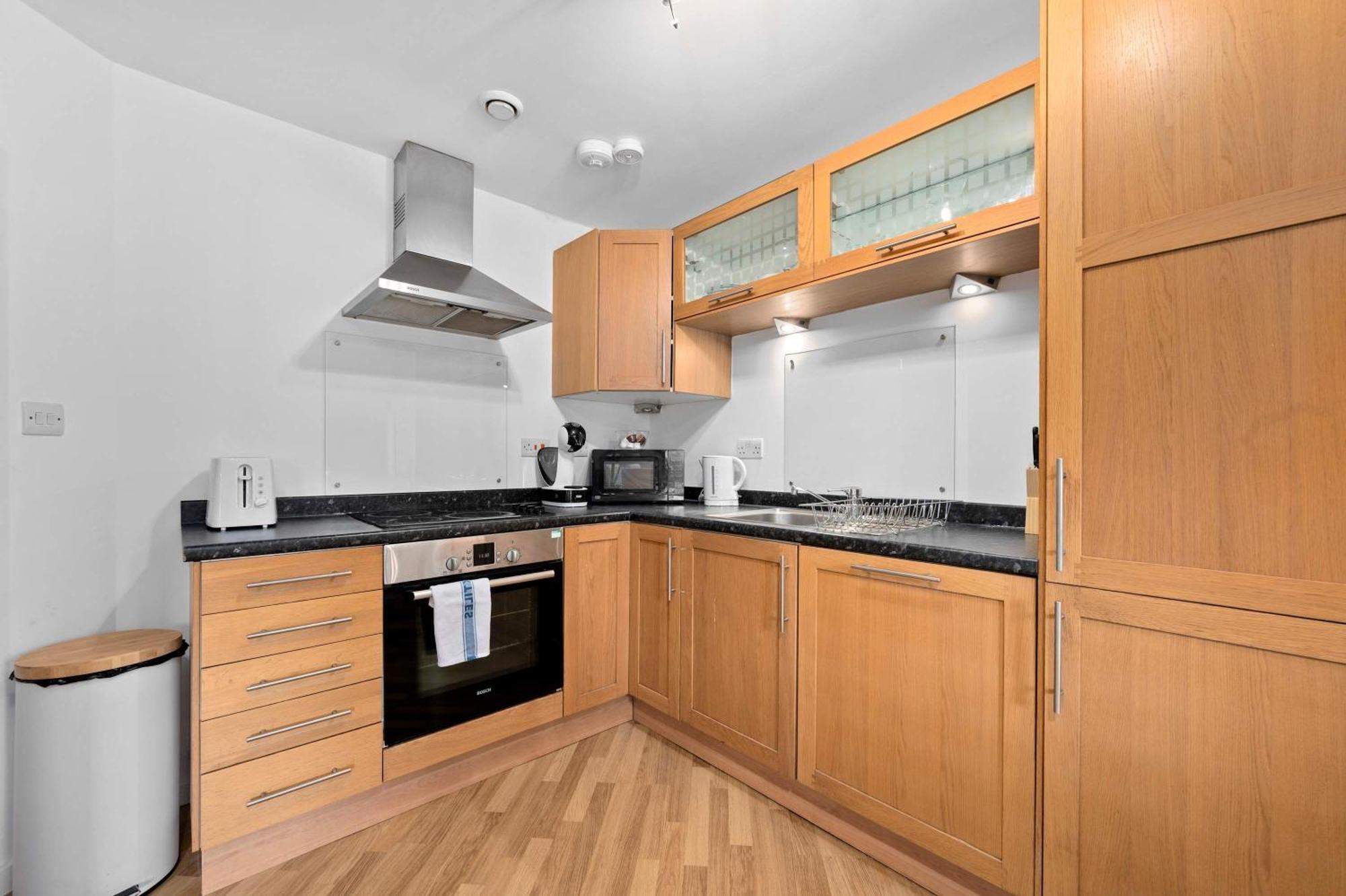 Sleeps 6 Superhost