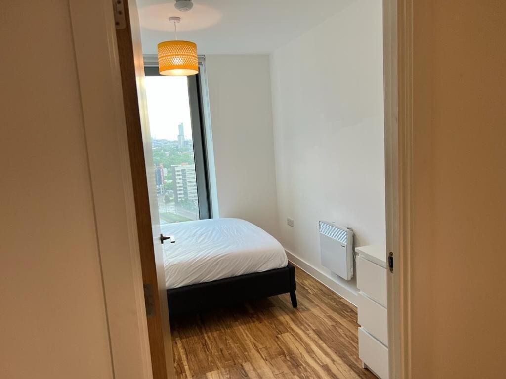 Luxury Salford Quays Apartment