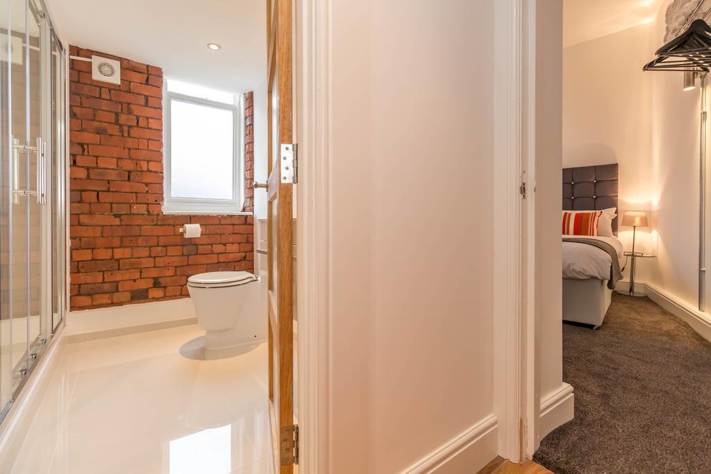 Arena Aparthotel