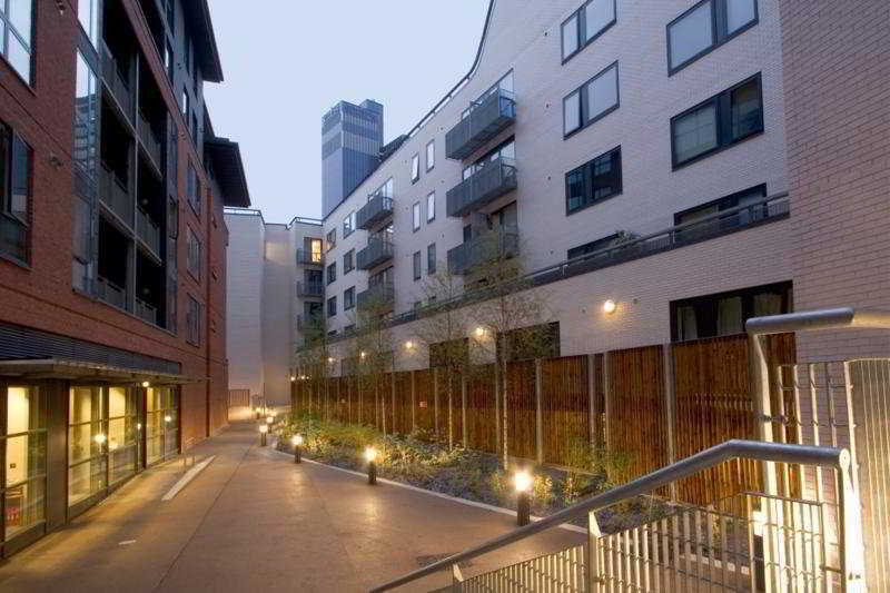 Aparthotel Premier 4*
