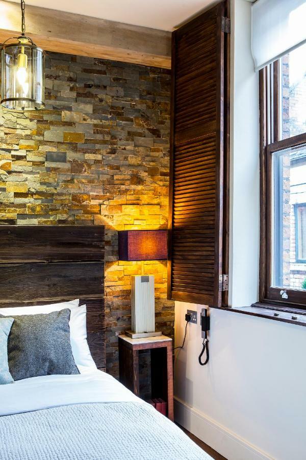 The Cow Hollow 4* Manchester