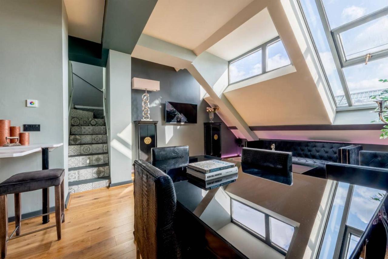 Beautiful Penthouse In Northern Quarter Apartment