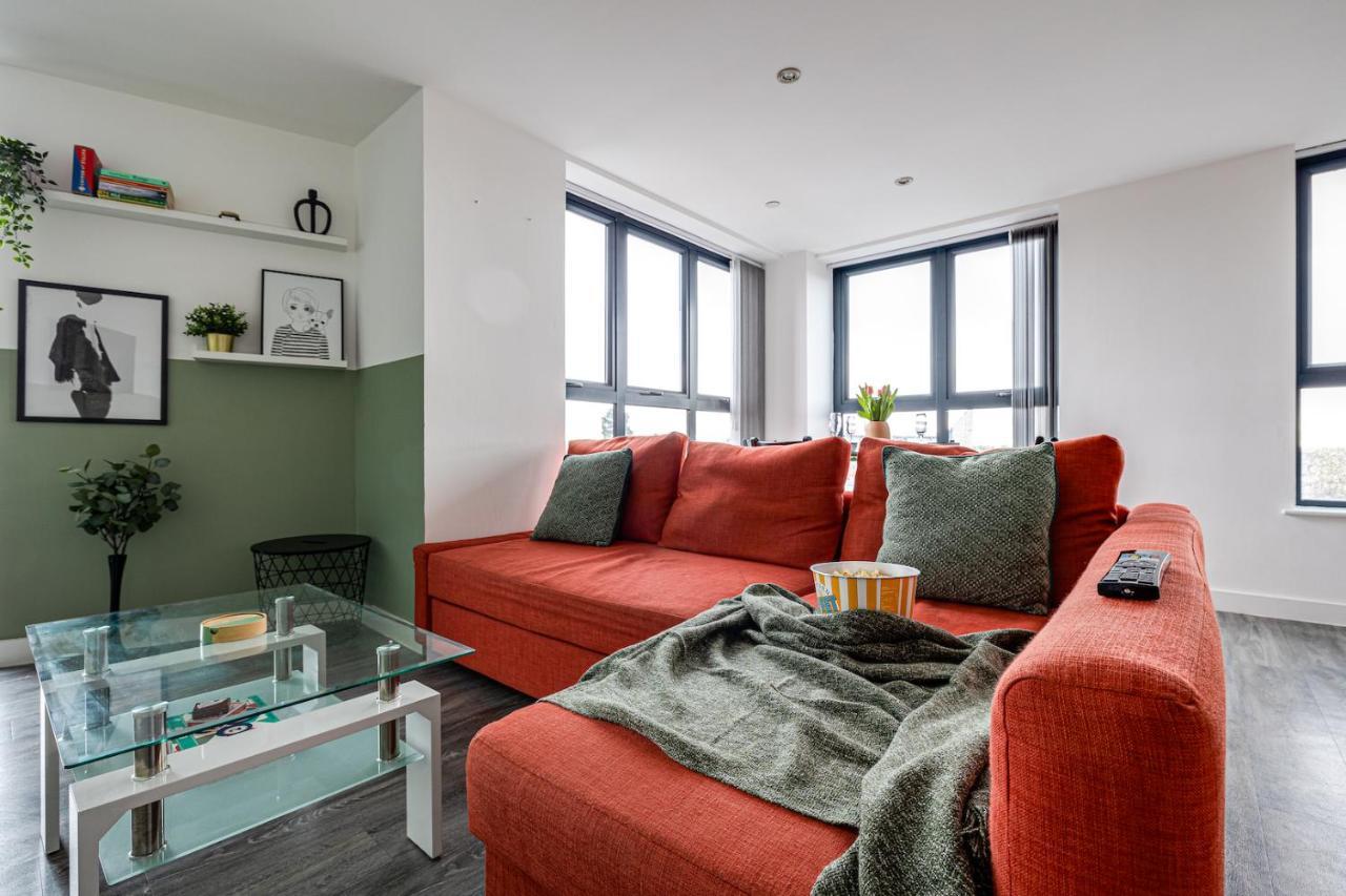 Stunning 2 Bed With Free Parking Close To Cc Apartment Manchester