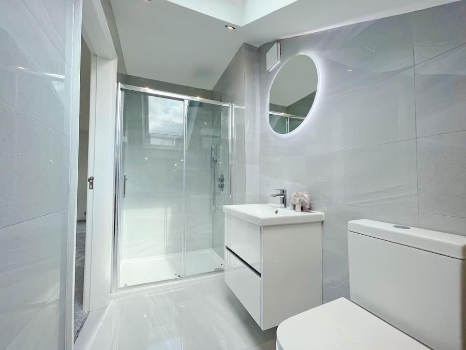 Vakantiehuis Luxury 7 Bedroom House In Didsbury, *