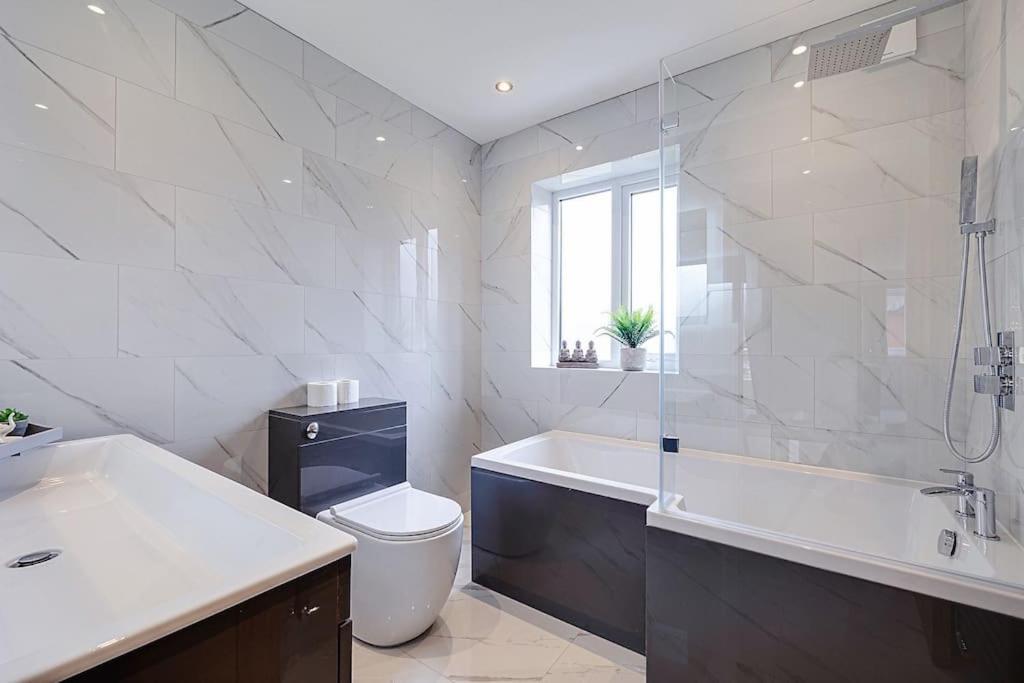 Vakantiehuis Luxury 7 Bedroom House In Didsbury,