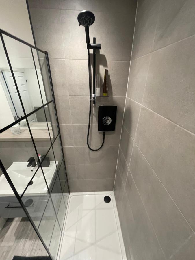 Modern Cosy 1 Bed Near Centre~double Bed~parking Manchester